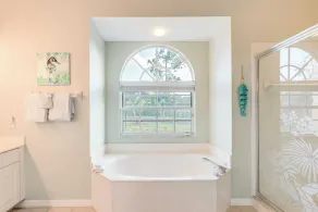 Private Pool, Pond Views, & Bonus Lounge in Gated Naples Community Drive to Dining & Sand - Image 3