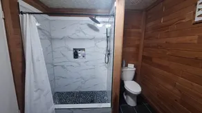 Perfect Riverside Suite - Image 4