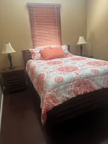 Beautiful centrally located townhome in The Gardens, Gilbert - Image 4