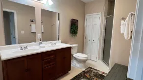 Mistletoe Cabin- Private cabin w views, Hottub, pet friendly - Image 3