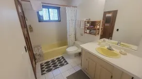 Mount Snow,  Hot Tub Room, Sauna, Pool Table, sleeps 12. - Image 2