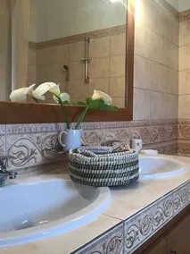 Villa med 3 sovrum med fantastisk havsutsikt och rabatterade vattensporter - Image 4