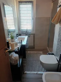 Smuk lejlighed ved Comosøen med privat have og søudsigt - Image 4
