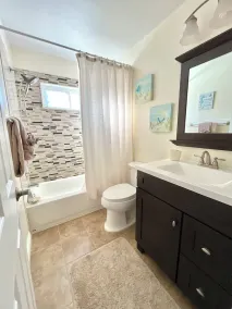 Belle maison rénovée à Tampa! Près de TOUT - Image 3