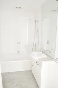 City Stay at Melbourne Tower - Southbank **3BR+High Speed WiFi+Netflix+Parking** - Image 5
