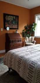 Charming/Private Home on Deodar Pine-lined St. - Image 3