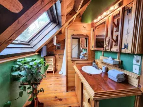 Hand Crafted Post and Beam Home with Mountain Views Minutes from Sugarbush - Image 5