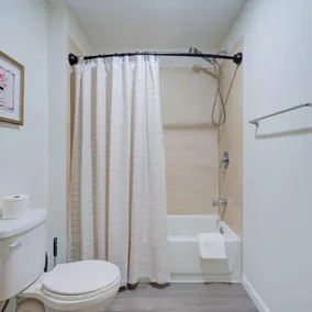 120 Chesnut Street  - Image 4