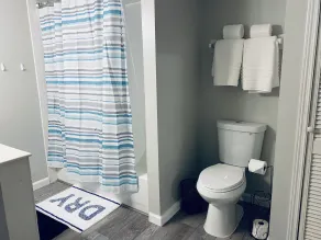 Newly Renovated Cocoa Home - Image 4