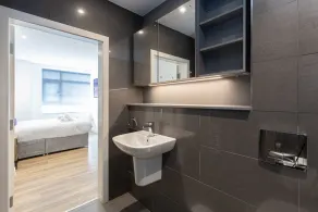 Stylish Apartment in Central MCR by Pillo Rooms - Image 5