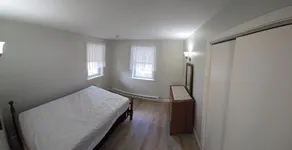 Salisbury Beach, 1st Floor, Near Center, 2 min walk to sand, 2 parking spots - Image 4