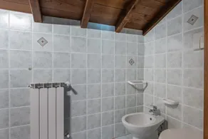 Vacation Home \"Serrino 4\" with Mountain View, Pool & Wi-Fi - Image 5