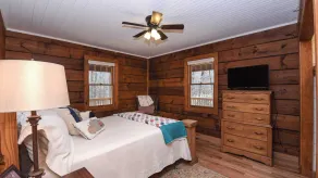 Charming Blue Ridge Cabin Private Pond and Waterfall Deer Haven by Avantstay - Image 4