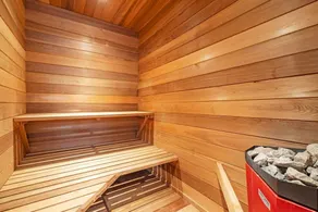 Malcom Cottage · Stunning 6 Bedroom Chalet In Beaver Valley! - Image 2