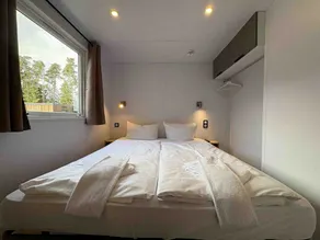 Casa móvel moderna com sauna ao ar livre no lago Murner - Image 4