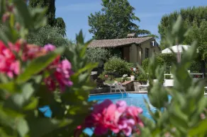 Allodola apartamento de dos dormitorios frente a la piscina con gran terraza - Image 5