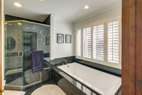 Pool, Hot Tub & Fun! Family Home Near Quantico - Image 3
