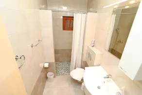 Seaside Apartments Hrka�� - Appartamento Comfort con 1 Camera da Letto con Terrazza e Vista Mare 1 - Image 3