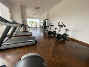 Luxury studio apartment at the Gallery - Image 2