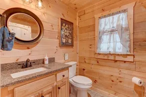 Fall Cabin Hot-Tub Fire-Pit Hiking Waterfalls Wineries Resort Amenities - Image 5
