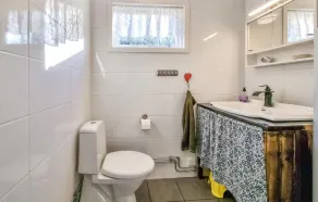 Belle maison à Yngered avec WiFi - Image 3