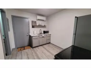 Bison Loft in Downtown Custer, Sleeps 4 - Image 5