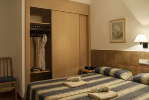 Apartamentos Portu Saler - Image 4