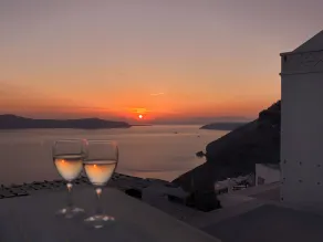 Tatakis Design Hotel With Rooftop Caldera Views - Image 5