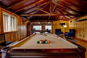 Luxury Lakeside Lodge on Beautiful Somo Lake - Image 3