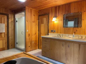 4 senge / 4 bad-White Mountains-Log Home Retreat - Image 5