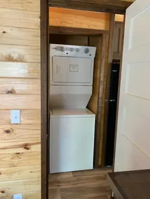 Tiny Homes for Rent, minutes to the Casino, Golf Course & Water Park - Image 2