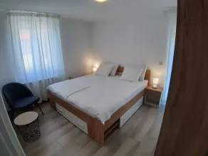 Apartment Nikolina - Image 5