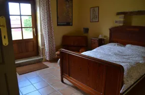 Quiet Gite In Château Grounds in Rural Charente, With Pool And Access To Park - Image 3