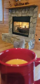 Cozy cabin w/ hot tub! Lake access w/ walk to pier - Image 5