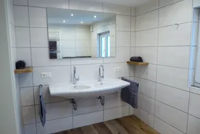 Gemütliche Ferienwohnung 48qm, Barrierefrei mit Terrasse - Image 4
