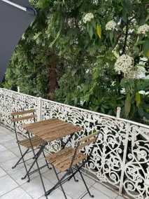 Cozy-Livings Altbau mit Terrasse und Küche am Stadtpark - Image 5