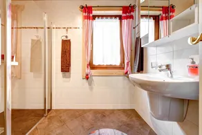 Appartement Enzian in Brand - Image 4