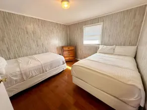 Cottage 11- Lee’s Ford Marina - Image 3