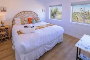 New: Dome, Hot Tub, Game Room, 5 min to park - Image 3