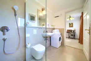 Schöne renovierte Villa mit privatem Außenpool auf der Insel Krk - Image 3