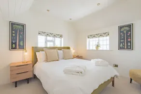 Wheelwrights Cottage by Bloom Stays - Image 5