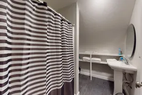 Top Location! 3D & Video Tour. Riverside 4/3 w/ the best water access & privacy! - Image 3