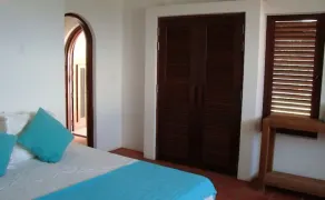 Stunning Ocean Front Shoal Bay Villa - Image 4