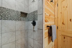 Uppvärmd pool / båtparkering och mer i en pittoresk stugby - Image 3