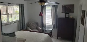 No additional fees expect a small one for pets. Minutes from downtown Ocala. - Image 5