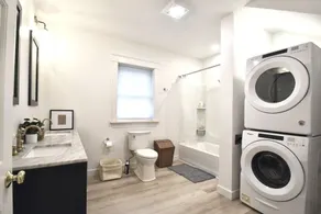 Brand New Downtown 2BR on Noble Next to Bowdoin(Safe&Sound) - Image 3