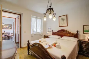 Il Cortiletto di Marina: Garden Apartment near Stresa - Happy Rentals - Image 5