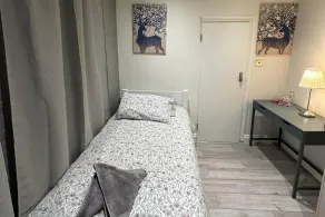 Studio - Sleeps 2 - Acton Park and Stn Close - Image 5