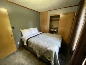 Quaint Home in a Great Central Location - Image 5