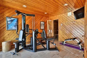 MountainView - Luxurious 5800SF Retreat with Breathtaking 4-Season Views! - Image 3